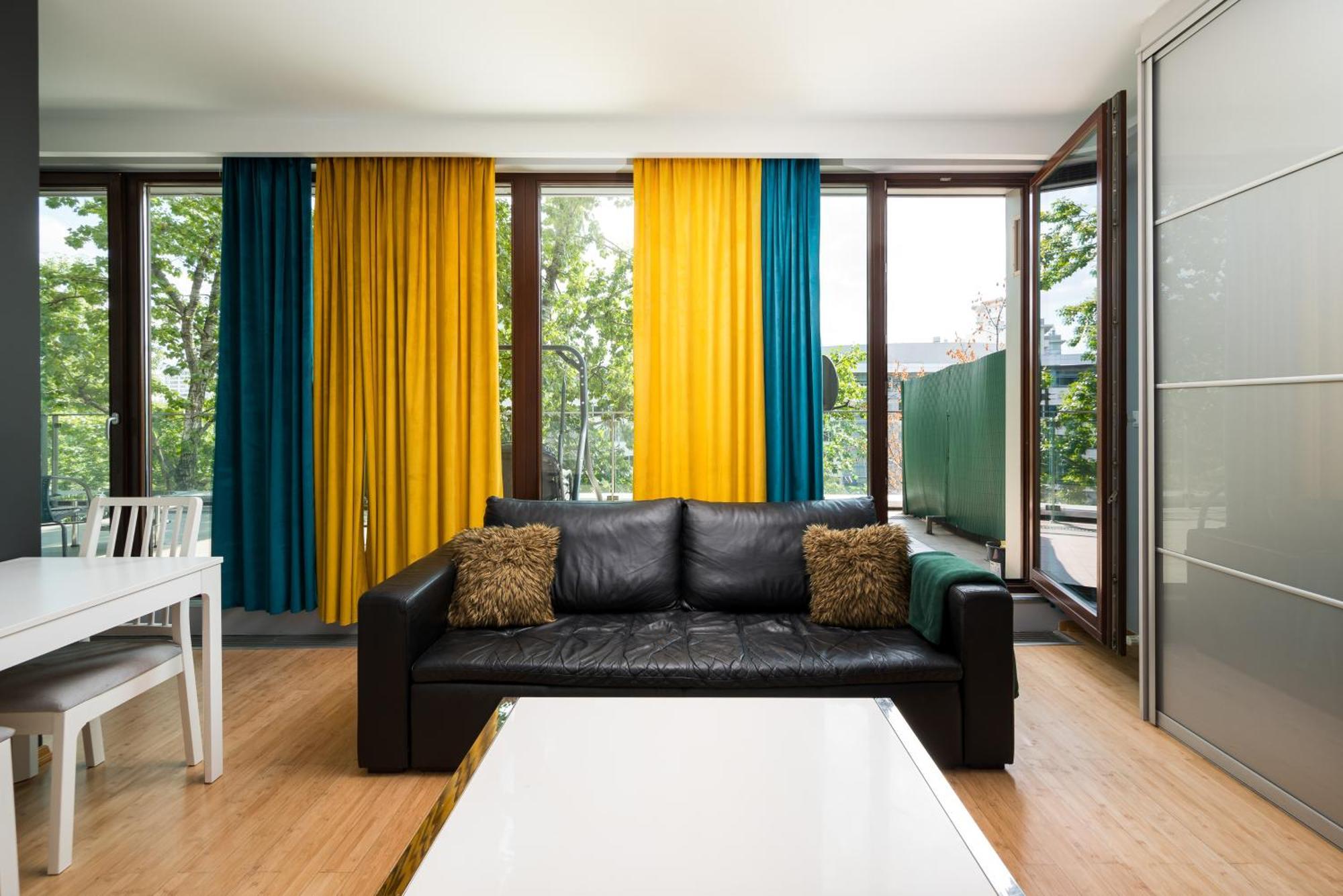 Ochota Deluxe Apartment Варшава Экстерьер фото